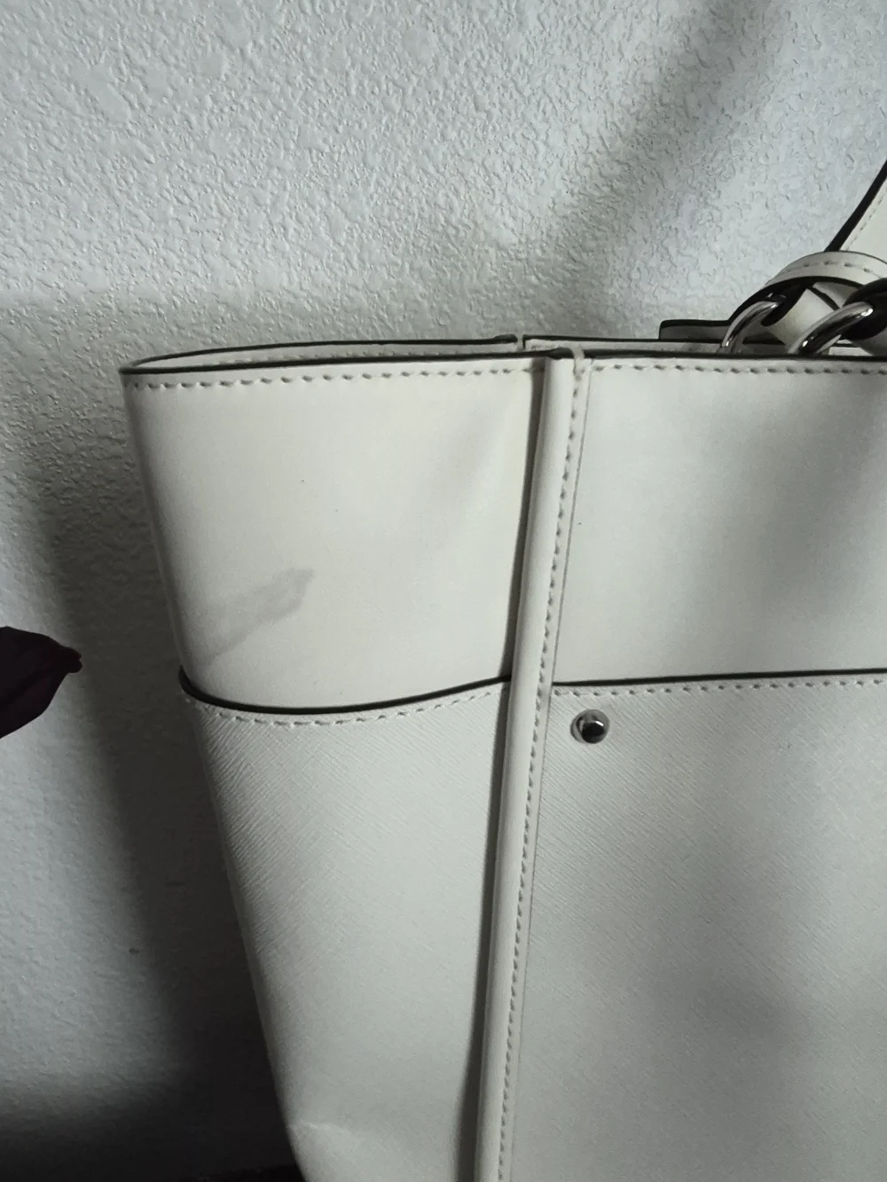 Michael Kors Harrison Large White Leather Tote Bag - Picture 5 of 6